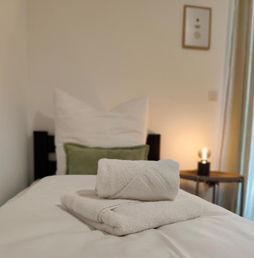 Hygge Home - Mit Garten Und Stellplatz Fuer Feriengaeste-, Monteure / Netflix / 10 Min. Zur Sinsheim Therme Und Zur Autobahn Kültér fotó