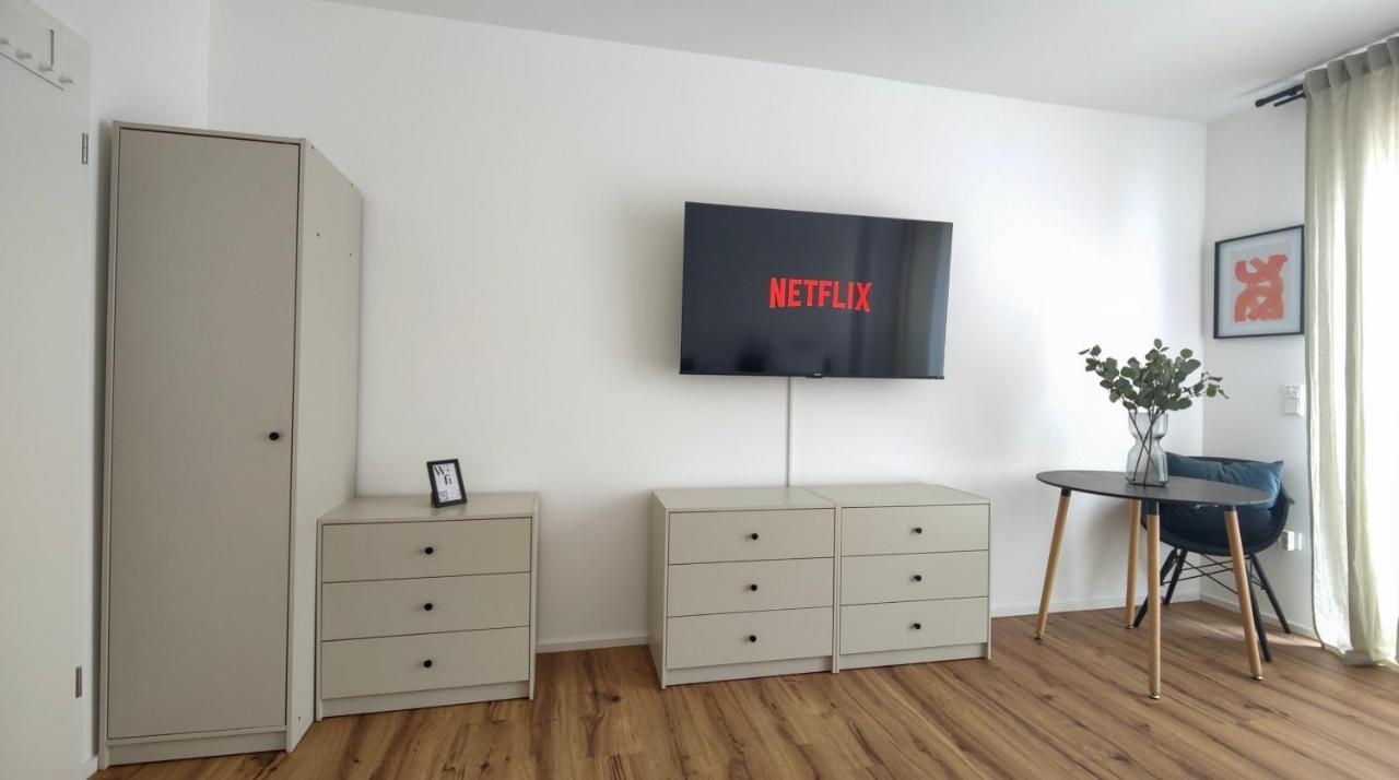 Hygge Home - Mit Garten Und Stellplatz Fuer Feriengaeste-, Monteure / Netflix / 10 Min. Zur Sinsheim Therme Und Zur Autobahn Kültér fotó
