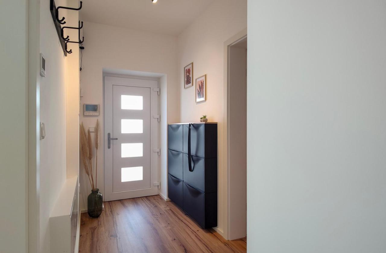 Hygge Home - Mit Garten Und Stellplatz Fuer Feriengaeste-, Monteure / Netflix / 10 Min. Zur Sinsheim Therme Und Zur Autobahn Kültér fotó