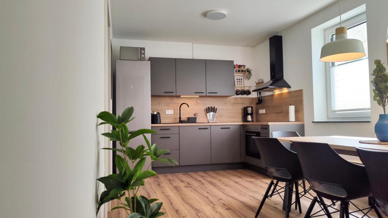 Hygge Home - Mit Garten Und Stellplatz Fuer Feriengaeste-, Monteure / Netflix / 10 Min. Zur Sinsheim Therme Und Zur Autobahn Kültér fotó